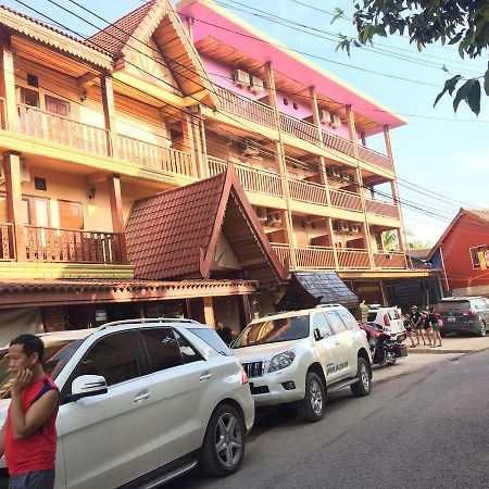 Happy River View Hotel Vang Vieng Luaran gambar