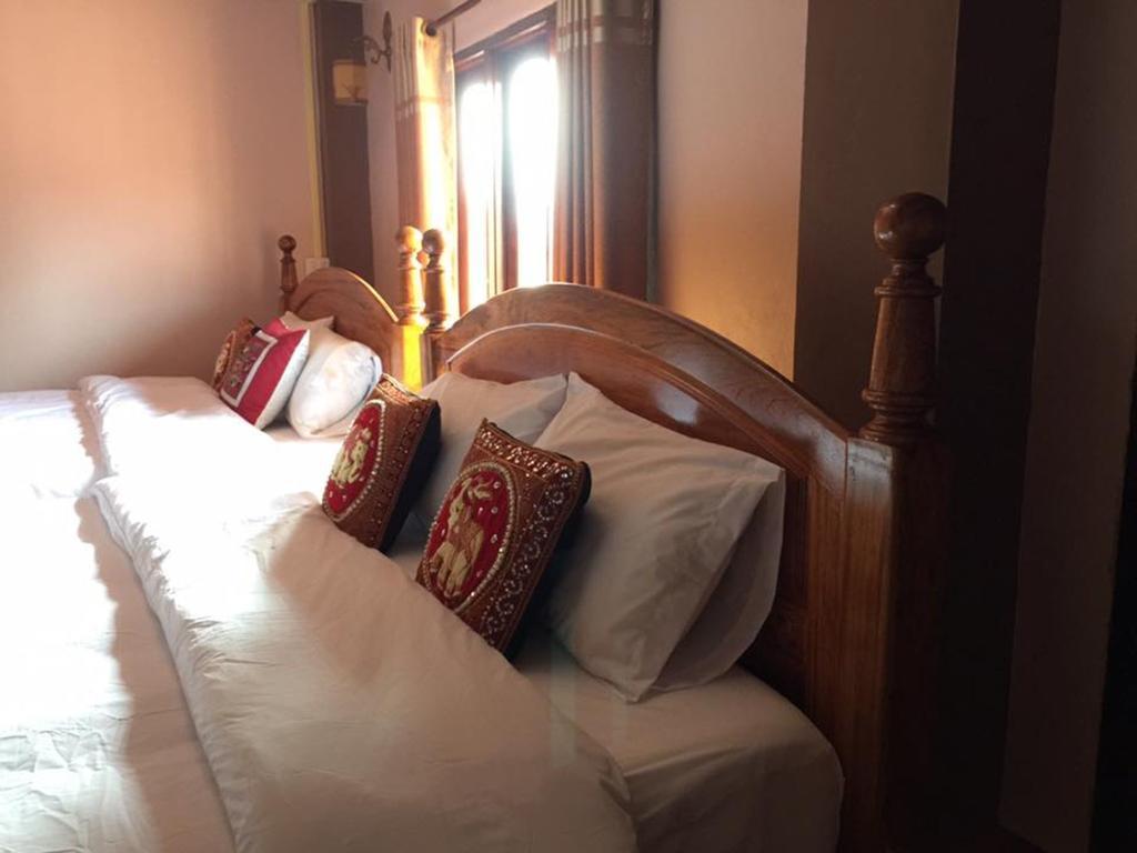 Happy River View Hotel Vang Vieng Luaran gambar
