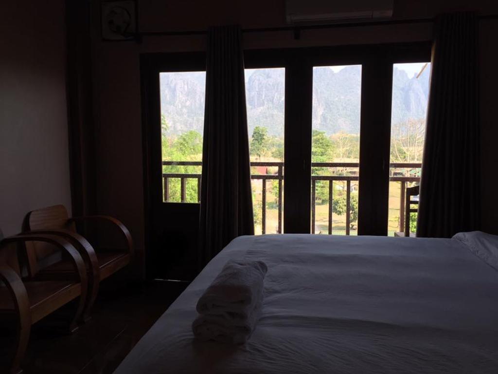 Happy River View Hotel Vang Vieng Luaran gambar