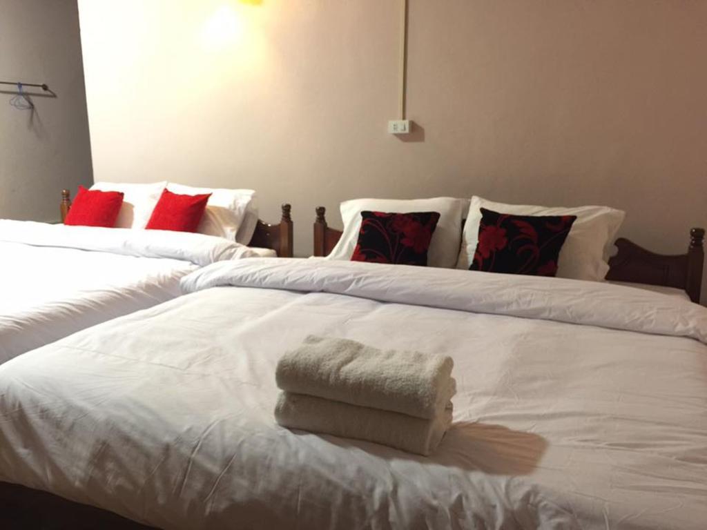 Happy River View Hotel Vang Vieng Luaran gambar