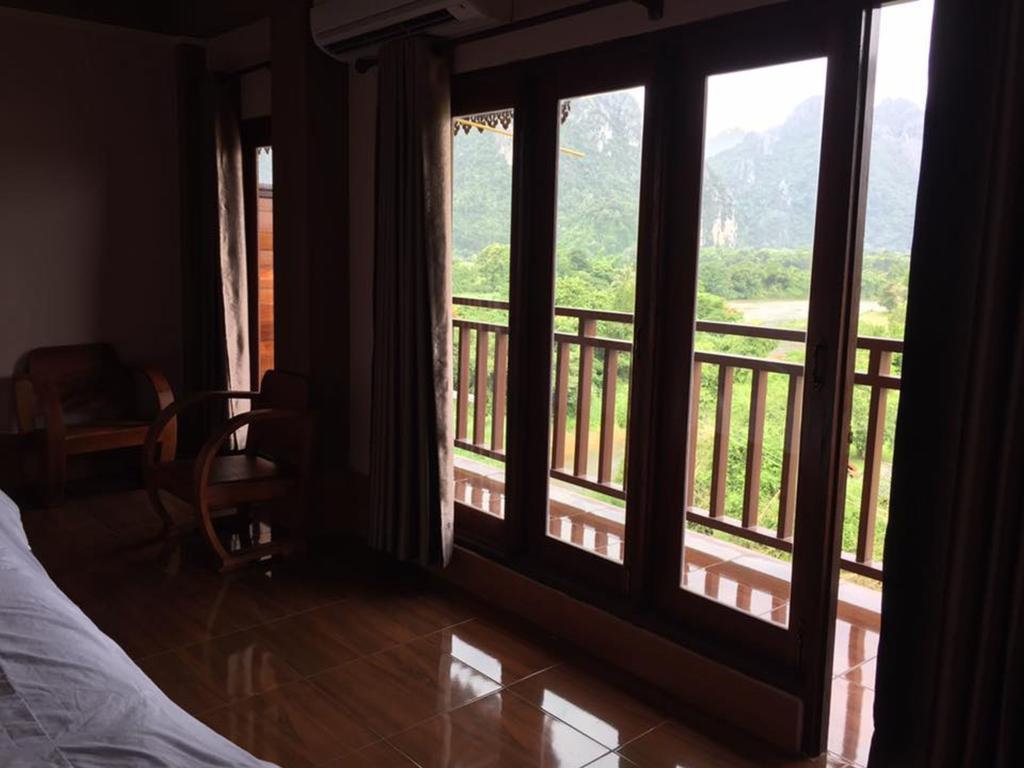 Happy River View Hotel Vang Vieng Luaran gambar