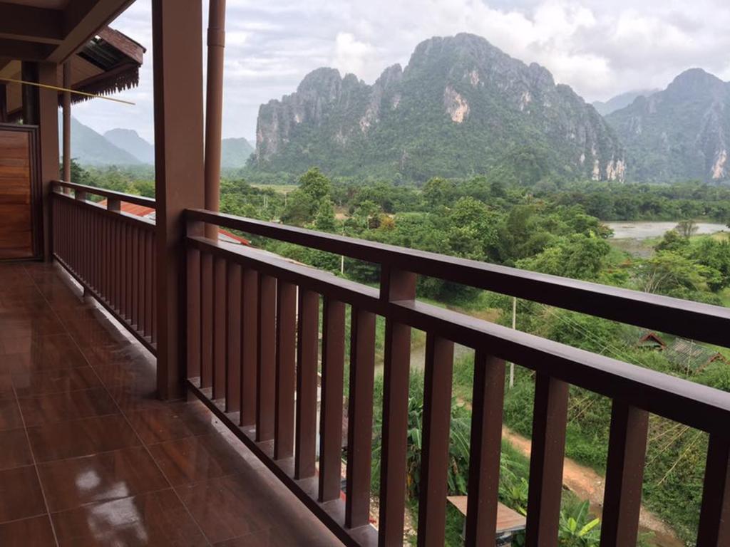 Happy River View Hotel Vang Vieng Luaran gambar