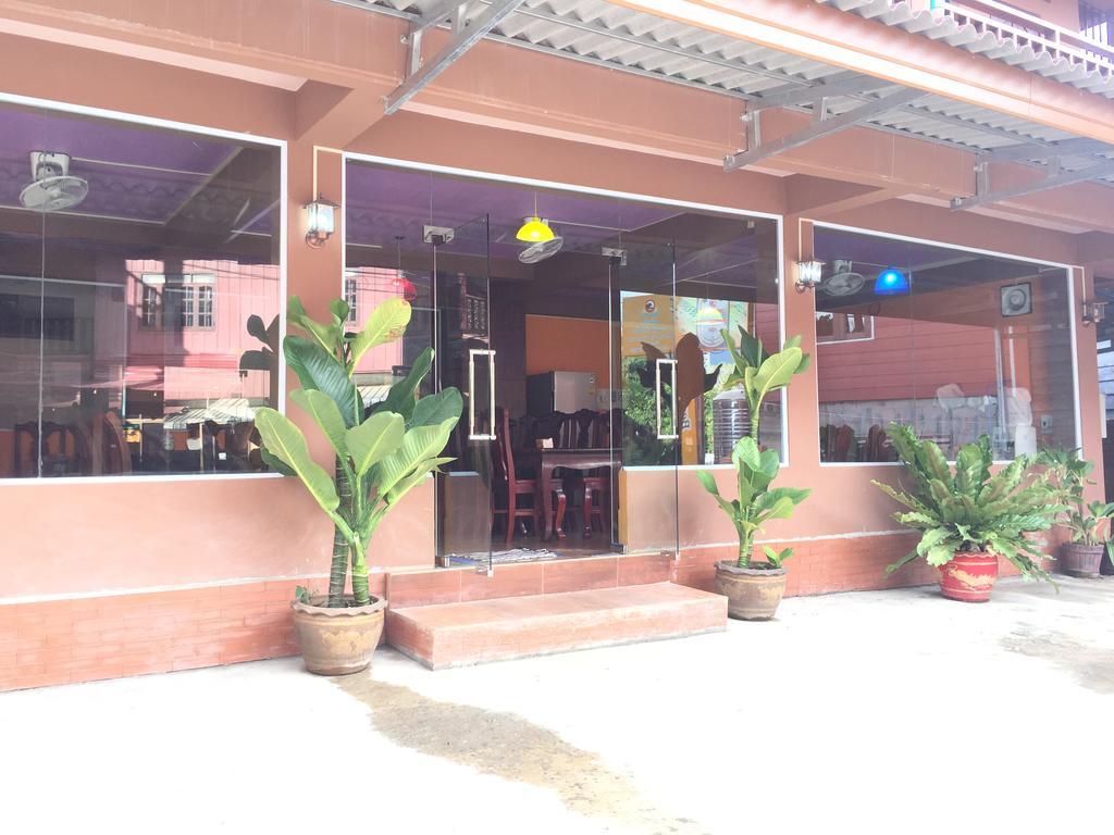 Happy River View Hotel Vang Vieng Luaran gambar